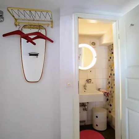 Apartment Sorgenfrei *